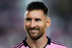 挪威足球队哈兰德五球助威，世预赛大胜刷新进球记录